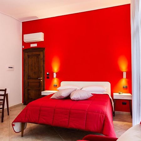 קסטלמרה די סטביה Ohana Bed And Breakfast מראה חיצוני תמונה