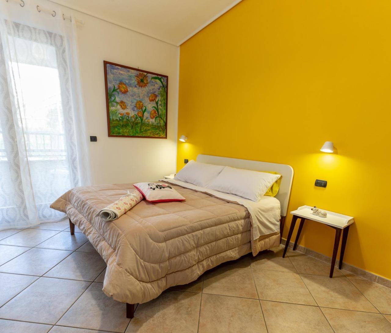 קסטלמרה די סטביה Ohana Bed And Breakfast מראה חיצוני תמונה
